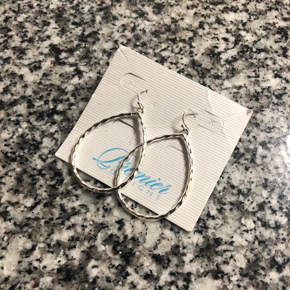 Premiere Designs Earrings